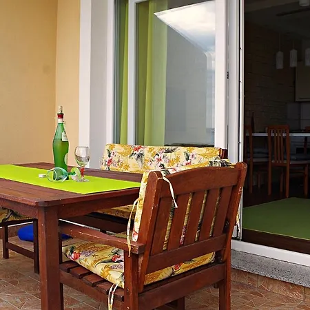 In With Sea View, Terrace, Air Conditioning, Wifi 3617-5 Poljana