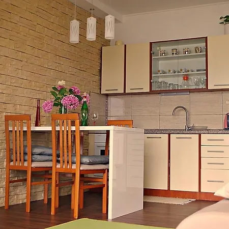 Apartment In With Sea View, Terrace, Air Conditioning, Wifi 3617-5 *