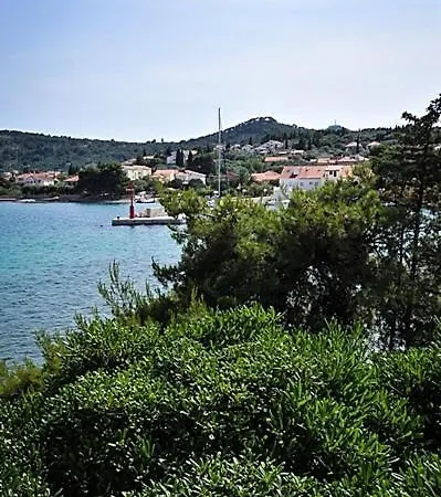 In With Sea View, Terrace, Air Conditioning, Wifi 3617-5 Poljana (Ugljan)